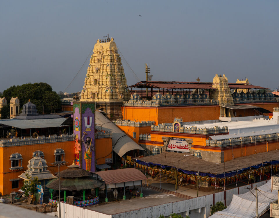 Hyderabad To Bhadrachalam Tempo Traveller